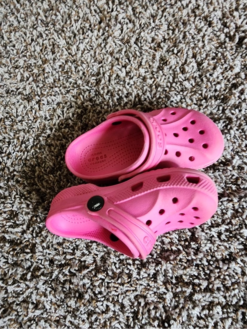 Crocs Kids Pink Clog Sandals - Lightweight Comfort